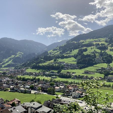 Margit Eberharter Appartement Hainzenberg Buitenkant foto